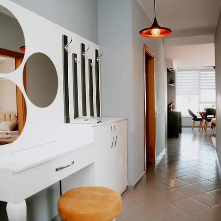 Apartment The Modern Pad *